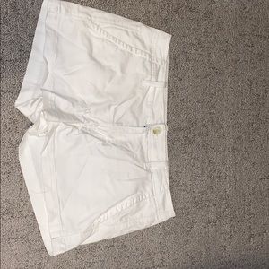 American Eagle white shorts